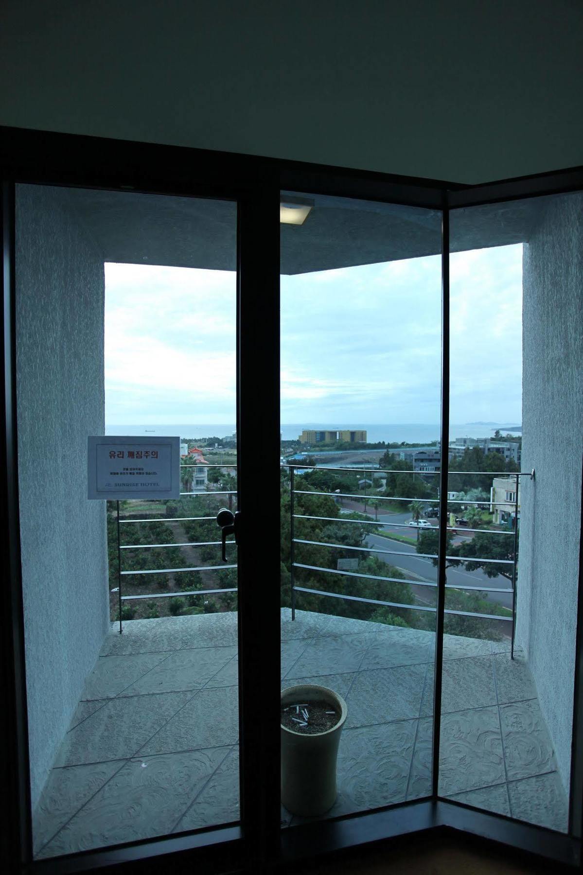 Sunrise Hotel Jungmun Branch Seogwipo Bagian luar foto