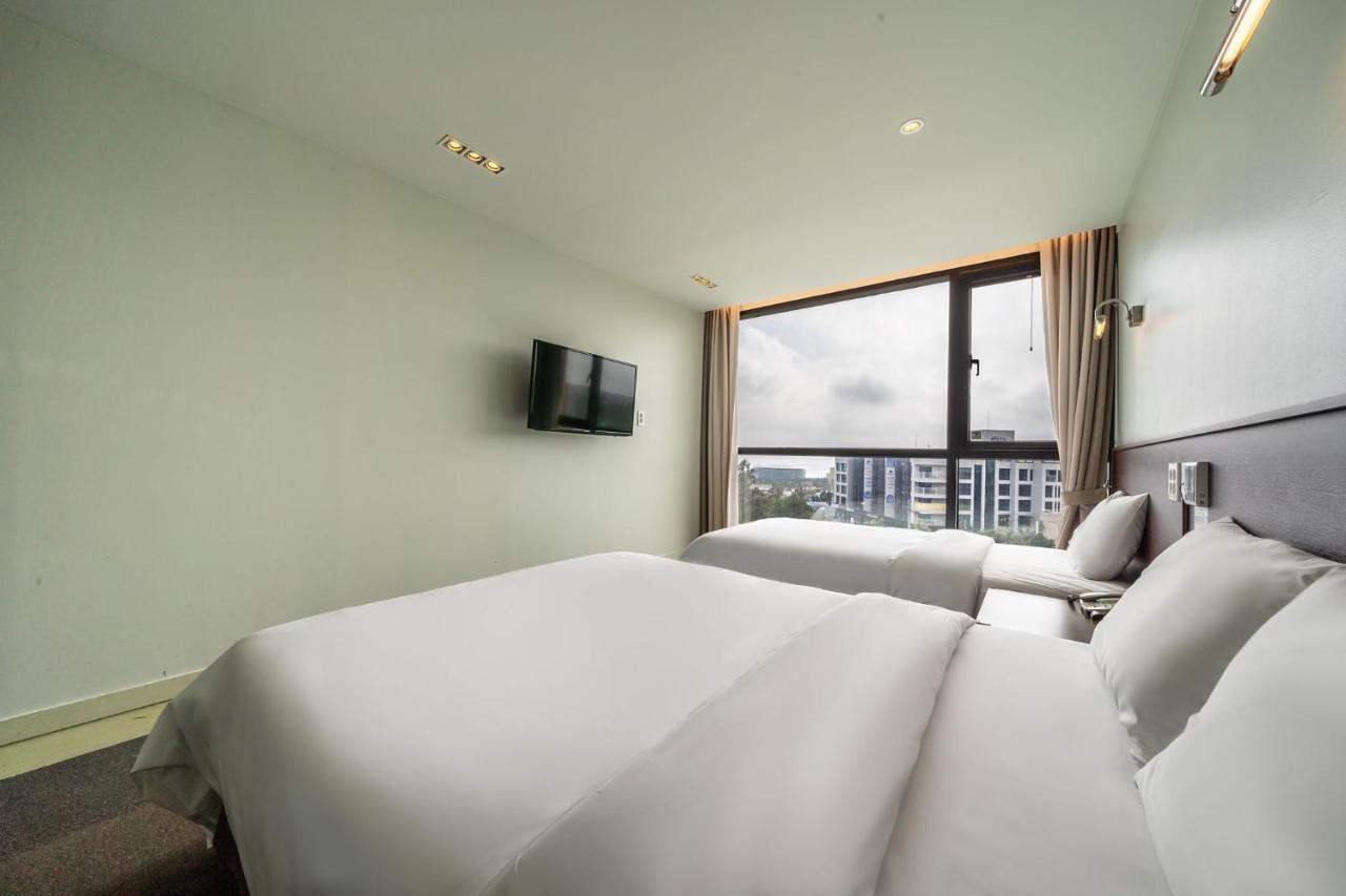 Sunrise Hotel Jungmun Branch Seogwipo Bagian luar foto